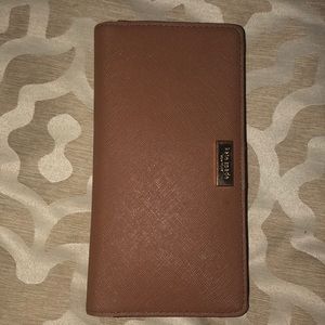 Kate Spade Brown Leather Wallet.